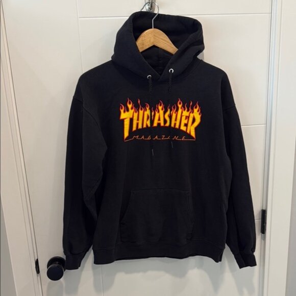 Thrasher Black Sweatshirt Iconic Flame Logo size medium - Picture 1 of 9